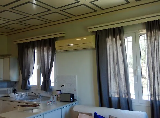 Monte Caputo House *